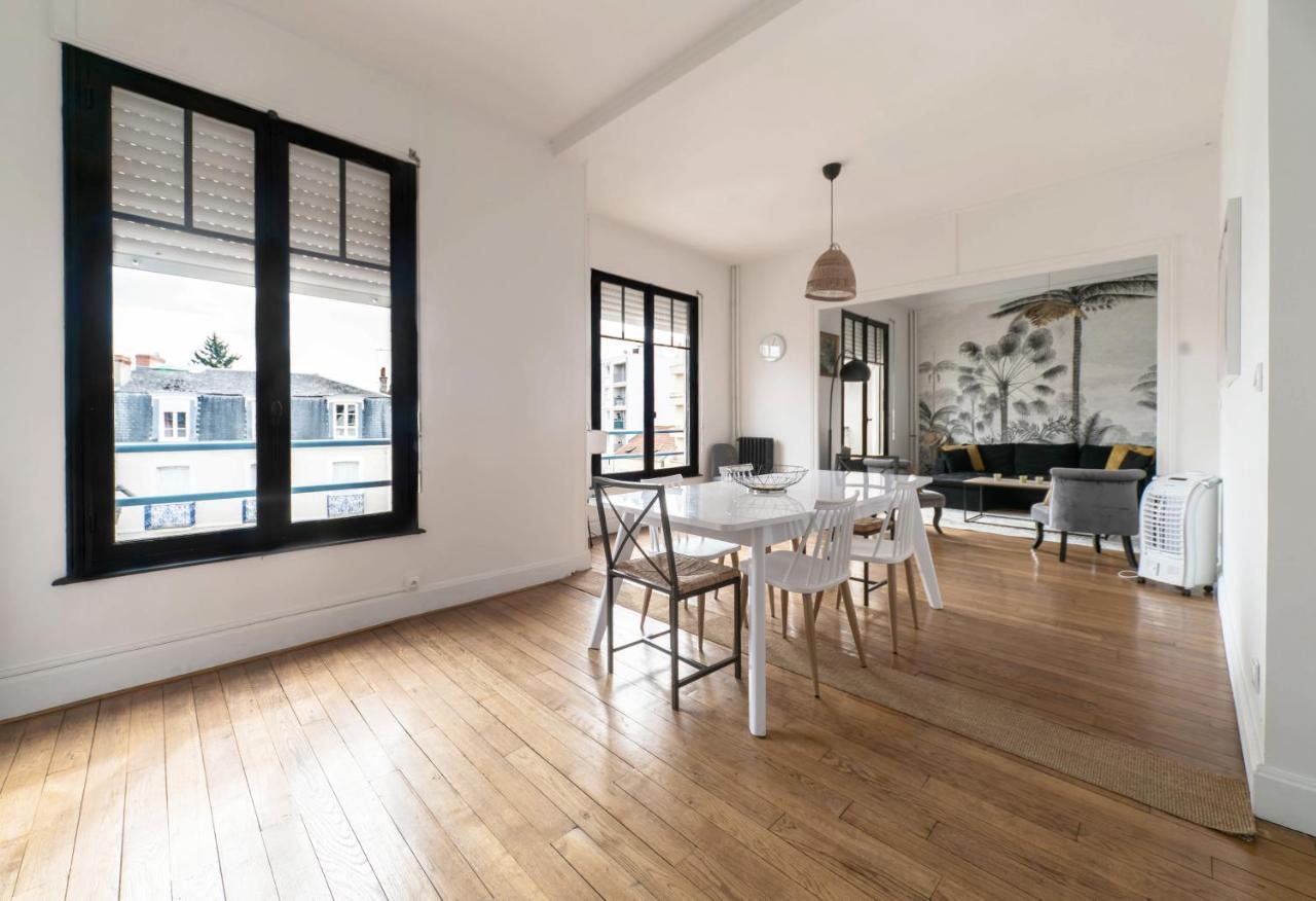 Residence Le Paris - Appartements Centre Ville Виши Екстериор снимка